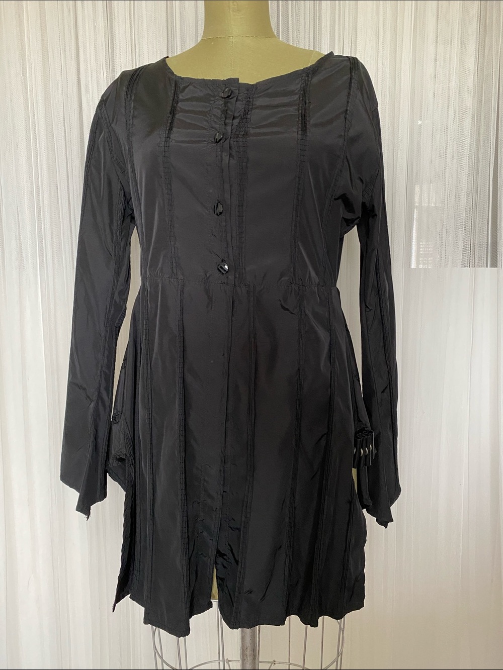 Black Long Sleeve Tunic  with Button Front by Caty Lesca  size M